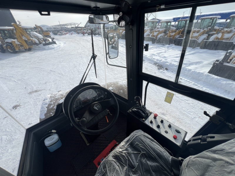 Грунтовый каток XG612H (12000kg , АС, отопитель) HV Market