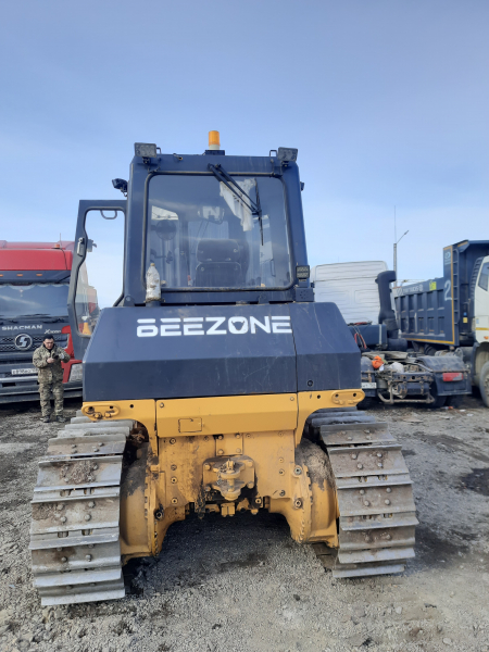 Beezone D* Бульдозер HV Market