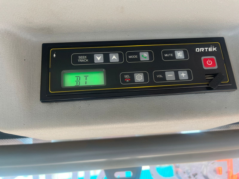 Borus BR-825 Экскаватор-погрузчик HV Market
