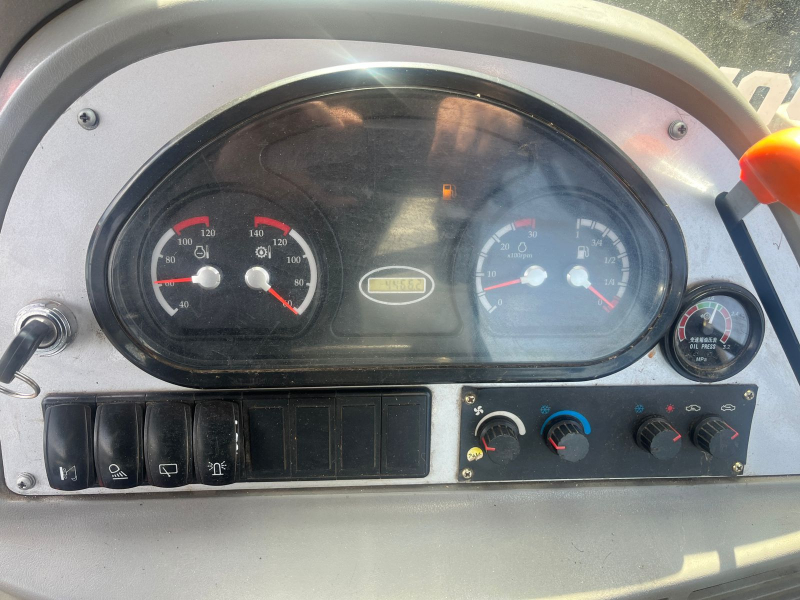 Borus BR-825 Экскаватор-погрузчик HV Market