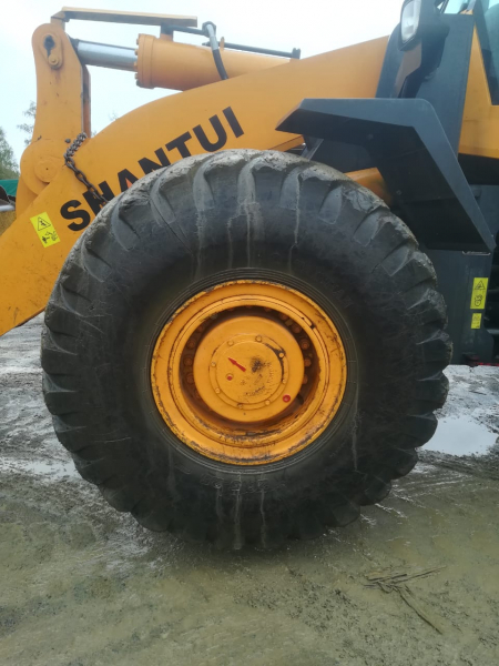 SHANTUI SL* Фронтальный погрузчик HV Market