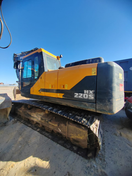 Hyundai HX220 Экскаватор HV Market