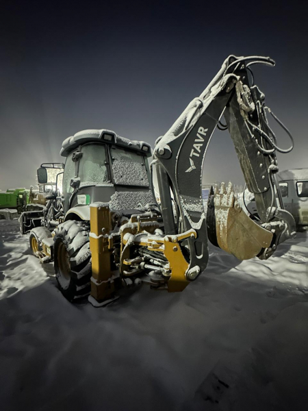 TAVR 570* Экскаватор-погрузчик HV Market