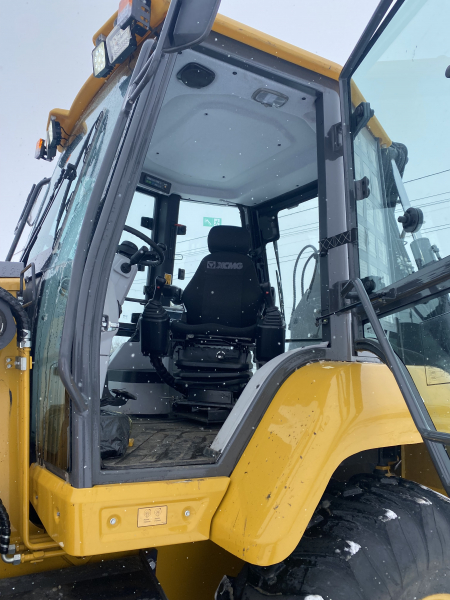 XCMG XC8* Экскаватор-погрузчик HV Market
