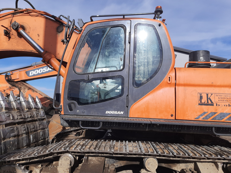 Doosan DX480* Экскаватор HV Market