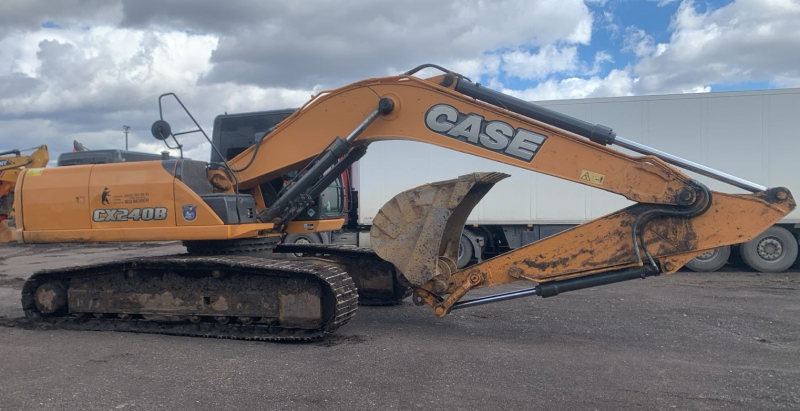 Case CX240 Экскаватор HV Market