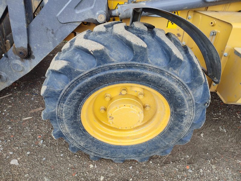 WEICHAI WLB468* Экскаватор-погрузчик HV Market