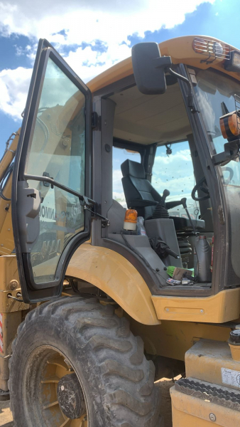 SHANMON 388 Экскаватор-погрузчик HV Market