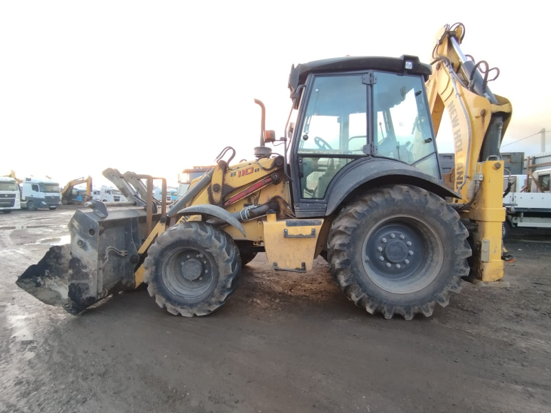 New Holland B110B Экскаватор-погрузчик HV Market