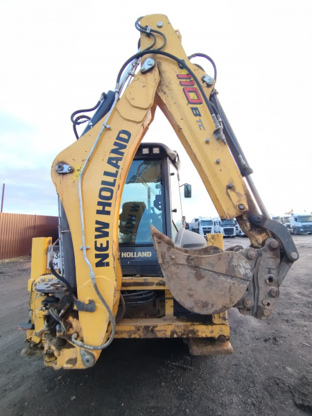 New Holland B110B Экскаватор-погрузчик HV Market