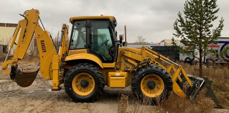 GST RANGER R28 Экскаватор-погрузчик HV Market