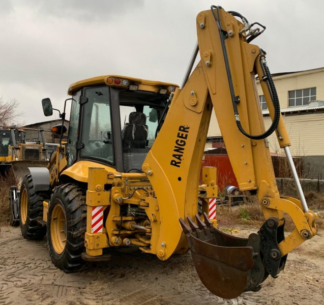 GST RANGER R28 Экскаватор-погрузчик HV Market