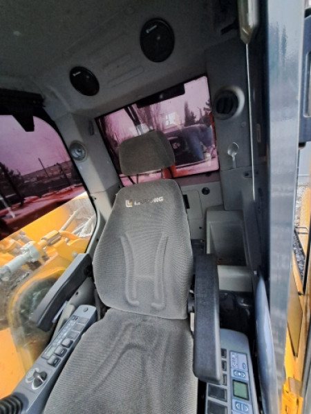 LiuGong CLG936E Экскаватор HV Market