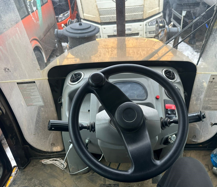 SHANMON 388 Экскаватор-погрузчик HV Market