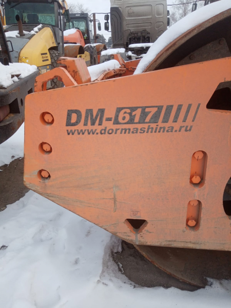 Завод дорожных машин DM-617 Каток_не актуально HV Market