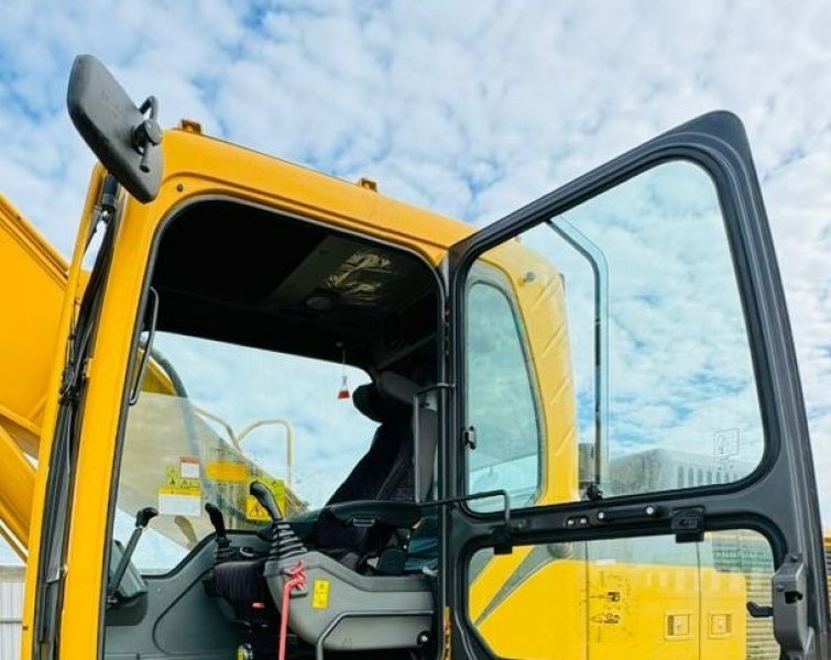 LGCE E6255 Экскаватор HV Market