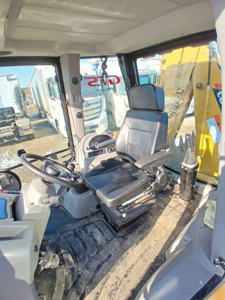 Lovol FLB468 Экскаватор-погрузчик HV Market
