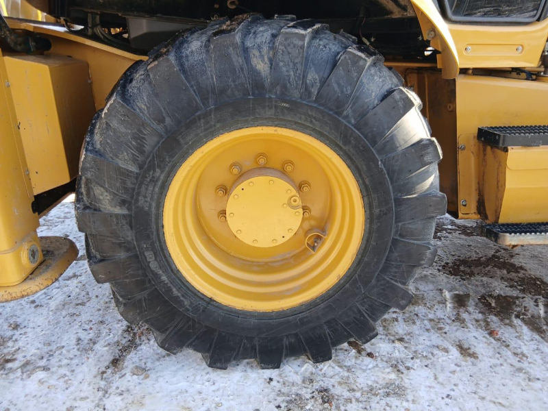 Lovol FLB468 Экскаватор-погрузчик HV Market