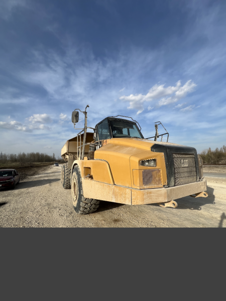 САМОСВАЛ CATERPILLAR, 745 HV Market