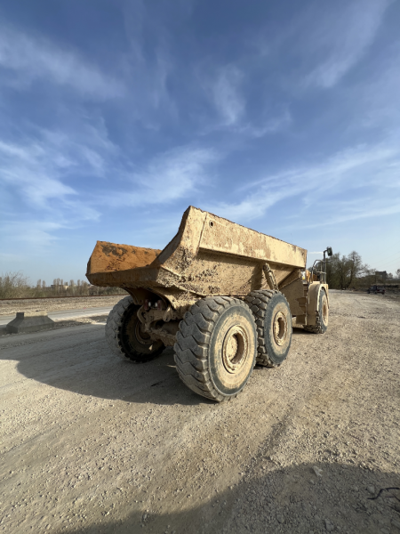 САМОСВАЛ CATERPILLAR, 745 HV Market