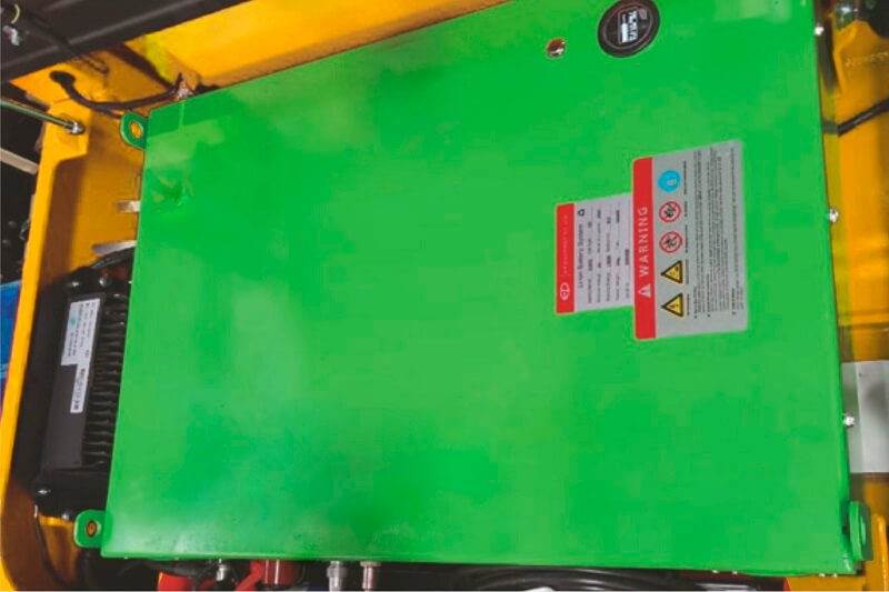 Электропогрузчик EFL181 (1800 кг, 4,5 м, li-ion 48В / 205Ач) SMARTLIFT HV Market