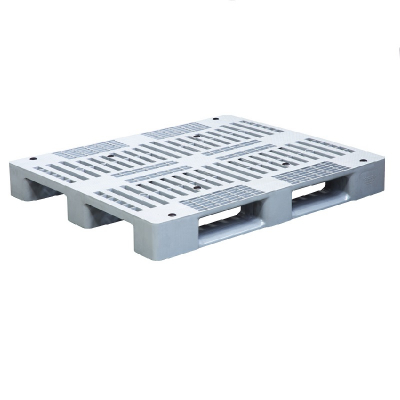 Поддон пластиковый IR 1210 P (п/э, 5000 кг, 1200x1000х150 мм, перфорированный, на 3-х полозьях, серый) HV Market