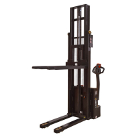 Штабелер электрический самоходный ESL122 (1200 кг, 3 м, li-ion 24В / 80Ач) SMARTLIFT (SMART) HV Market
