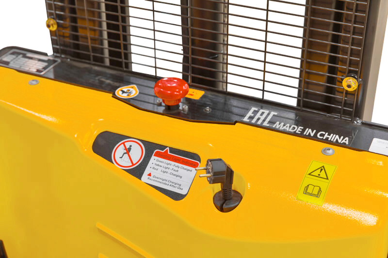 Штабелер электрический самоходный ESL122 (1200 кг, 3 м, li-ion 24В / 80Ач) SMARTLIFT (SMART) HV Market