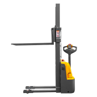 Штабелер электрический самоходный CDD15R-E (N) (1500 кг, 2,5 м, 24В / 105Ач) SMARTLIFT (SMART) HV Market