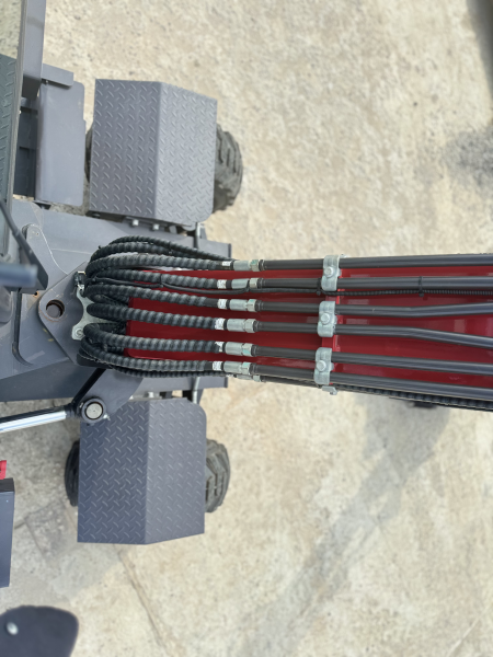 Мини-экскаватор QUADTRAC E60W (6 т, кабина, А/С, квикаплер, поворотная стрела, траншейный ковш) HV Market