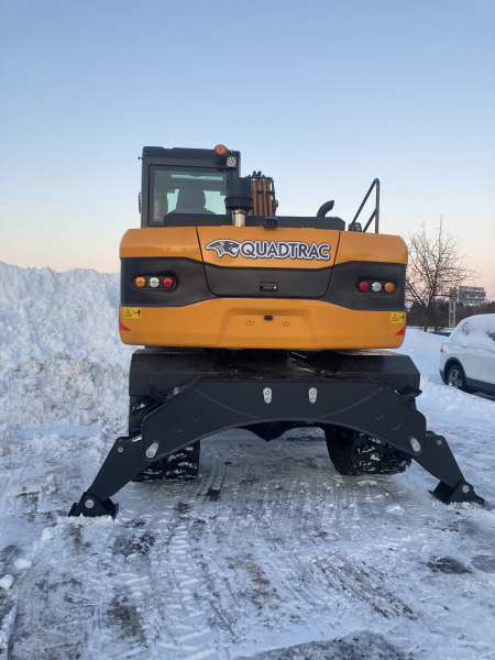 Мини-экскаватор QUADTRAC E130WH (12т, кабина, квикаплер, Желтый 2023 год) HV Market