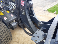 Мини-погрузчик QUADTRAC WL40T (800 кг, телескопическая стрела 3800 мм) HV Market