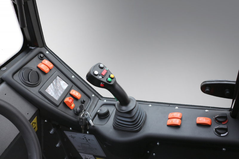 Мини-погрузчик CASTLOADERS 40XD HV Market