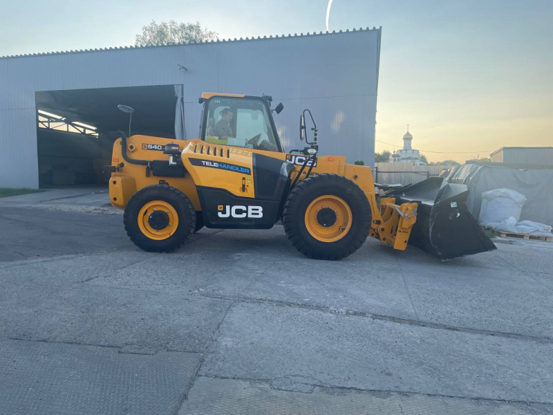 Телескопический погрузчик JCB 540-70 HV Market