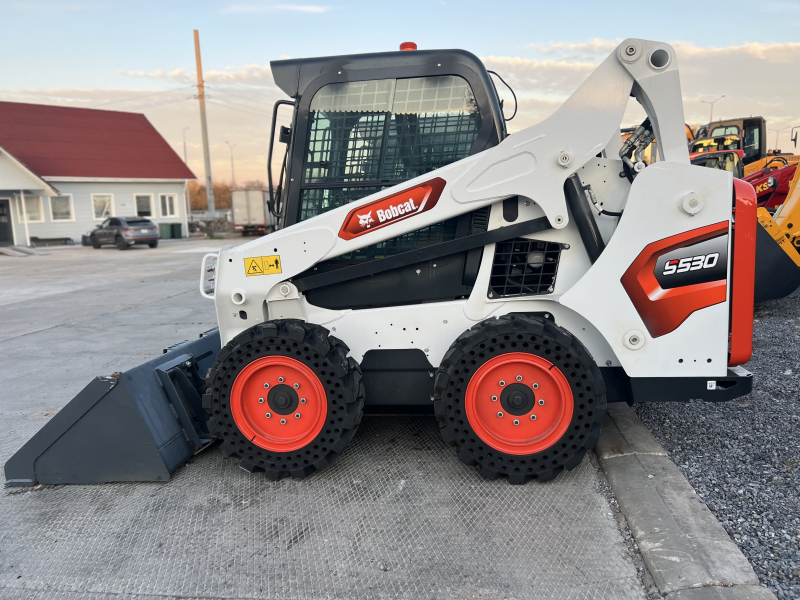 Мини-погрузчик BOBCAT S530 (Г/п 860 кг) HV Market