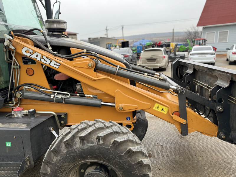 Экскаватор-погрузчик CASE 770 EX PLUS HV Market