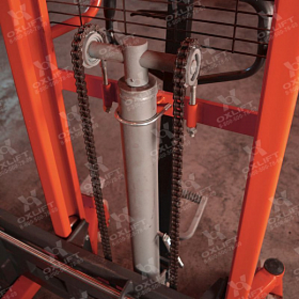 Гидравлический штабелер с широкими опорными лапами HS16-W OXLIFT 1600 мм 1500 кг HV Market