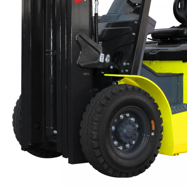 Электрический погрузчик YETT CPD18-A3LIH4-M-ZSM700-3W HV Market